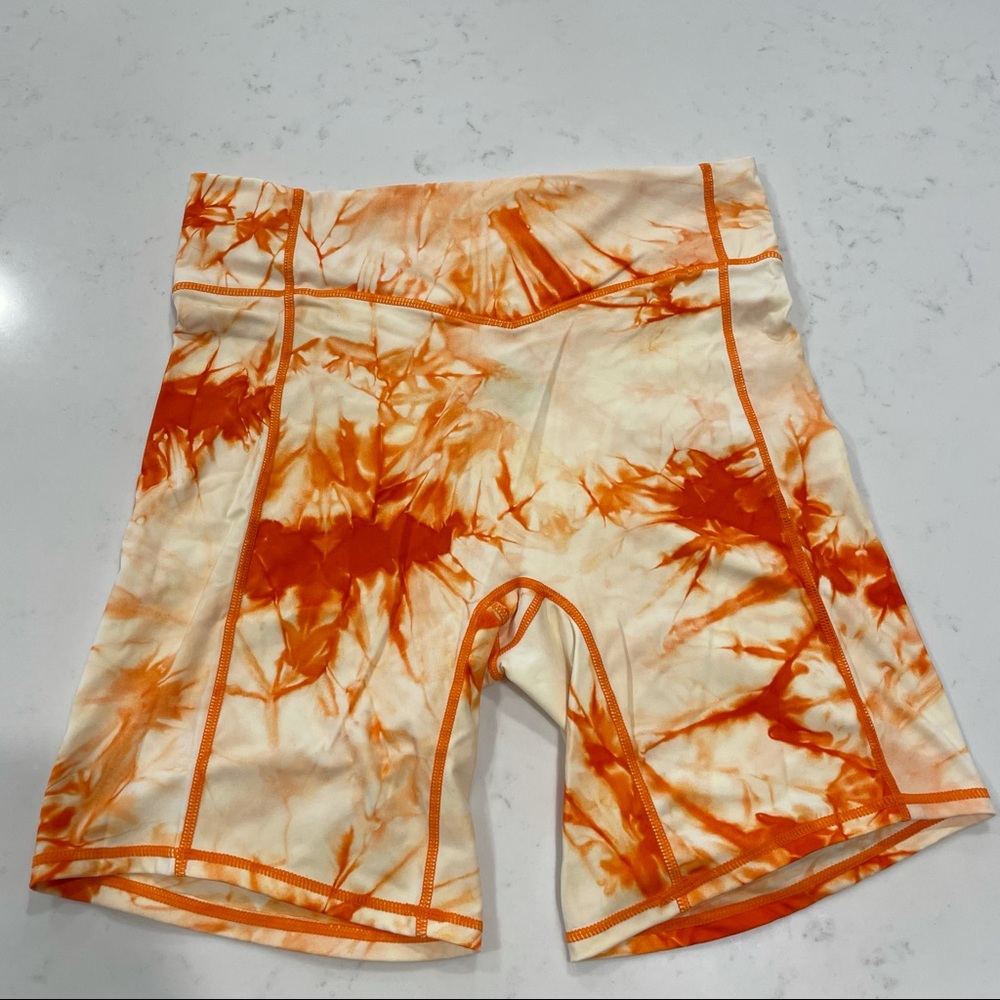 Balance Athletica Rider Shorts XL SOLD ON FB